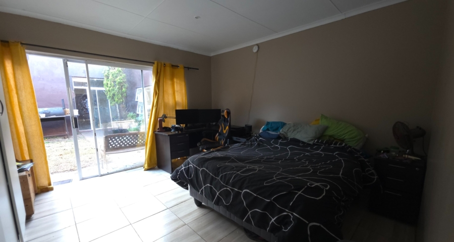 6 Bedroom Property for Sale in Bluewater Bay Western Cape